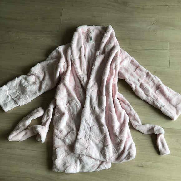 BRAND NEW Victorias Secret PINK Heart Robe - Picture 2 of 2